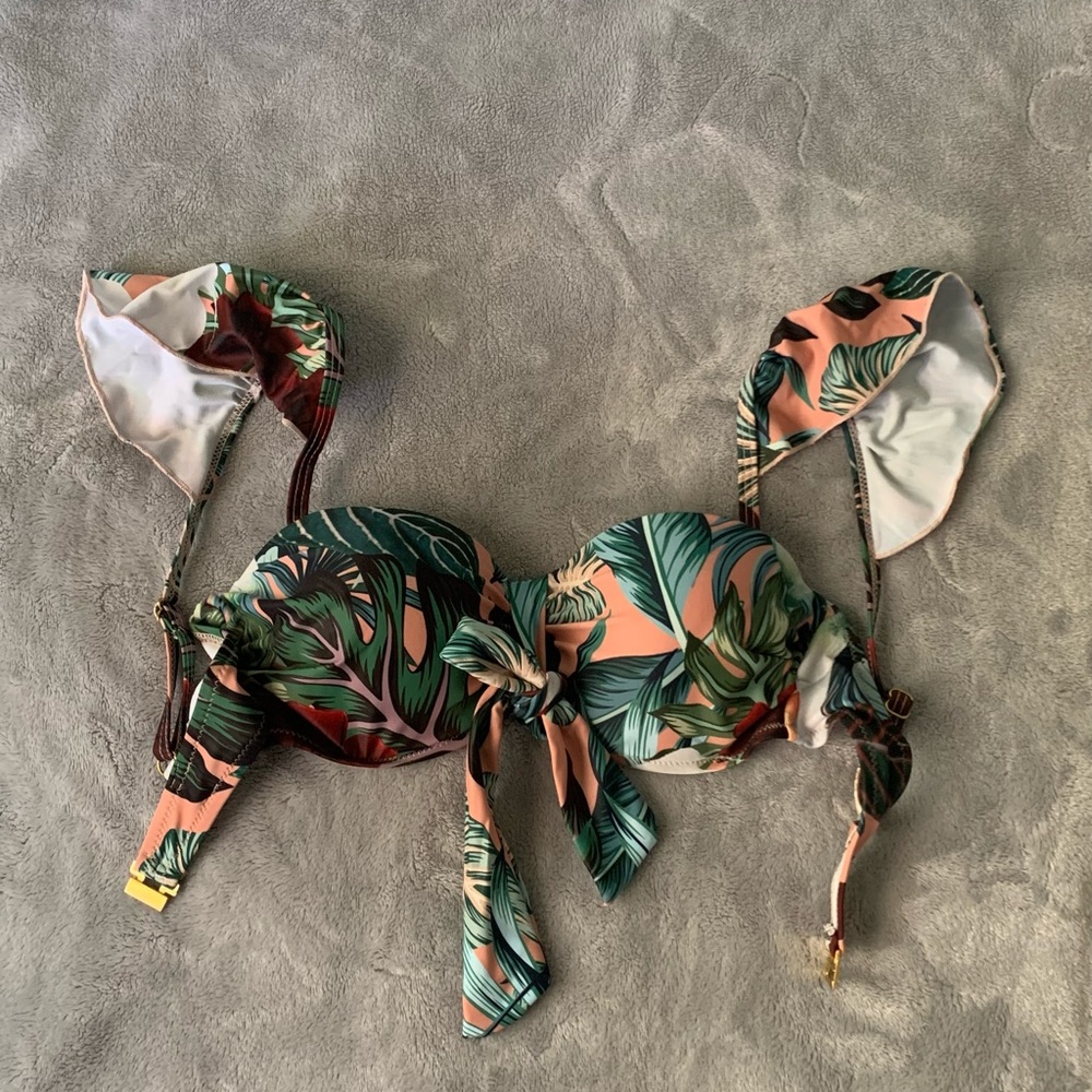 Floral Bikini Top womens 32B